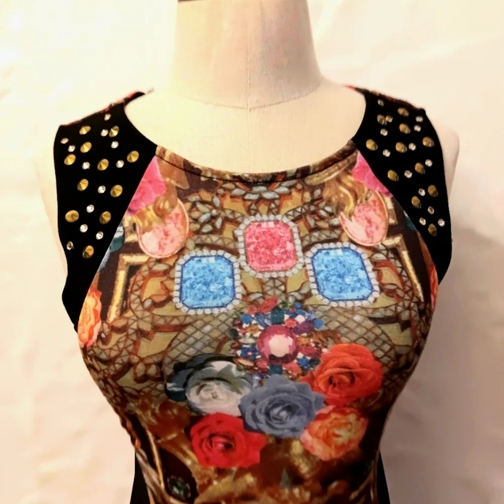 Vintage Y2K Cherubs, roses, & jewels dress with studs. Small. Body Central